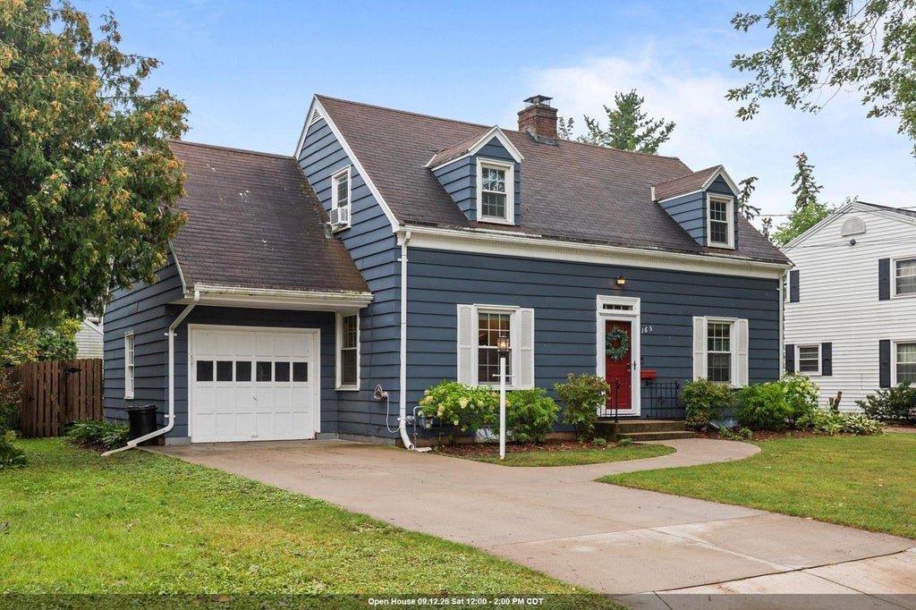Photo of 165 River DRIVE, Appleton, WI 54915 (MLS # 50332409)