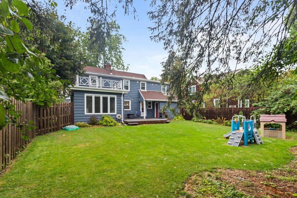 Photo of 165 River DRIVE, Appleton, WI 54915 (MLS # 50332409)