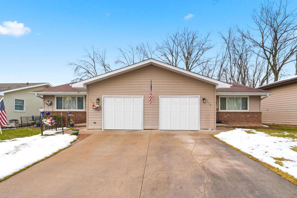 Photo of 1108 Woodland DRIVE, Menasha, WI 54952 (MLS # 50319851)
