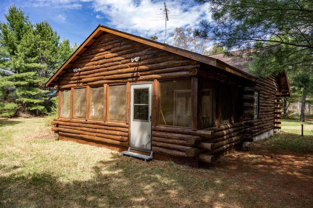 Photo of N8395 Timber TRAIL, New Lisbon, WI 53950 (MLS # 2022113)