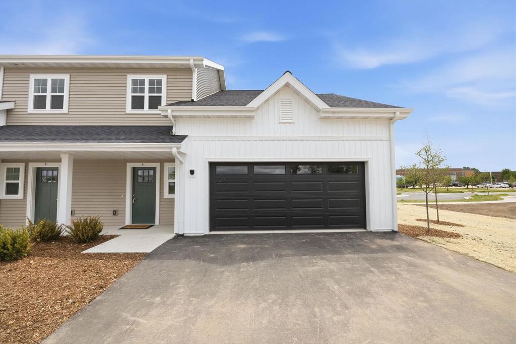 Photo of 1364 Marigold DRIVE #4, Fort Atkinson, WI 53538 (MLS # 2023872)
