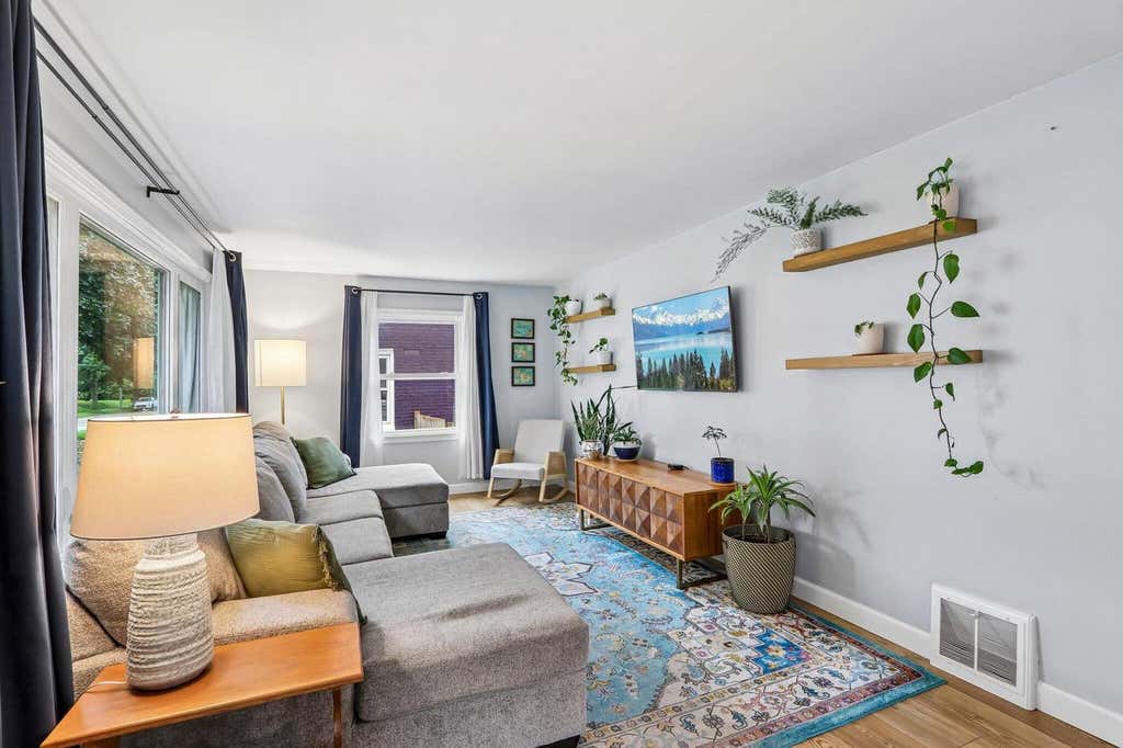 Photo of 3806 S Lenox STREET, Milwaukee, WI 53207 (MLS # 1975912)