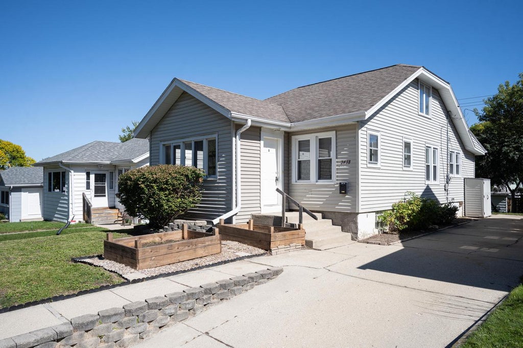 Photo of 2438 N 58th STREET, Milwaukee, WI 53210 (MLS # 1983983)
