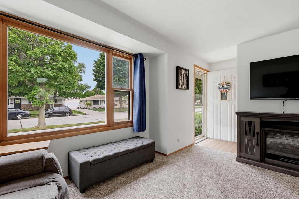 Photo of 3621 S 16th STREET, Sheboygan, WI 53081 (MLS # 1969461)