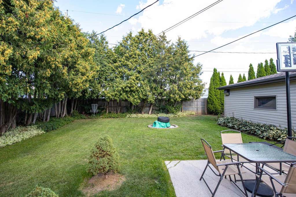 Photo of 609 Linda STREET, Combined Locks, WI 54113 (MLS # 50331144)