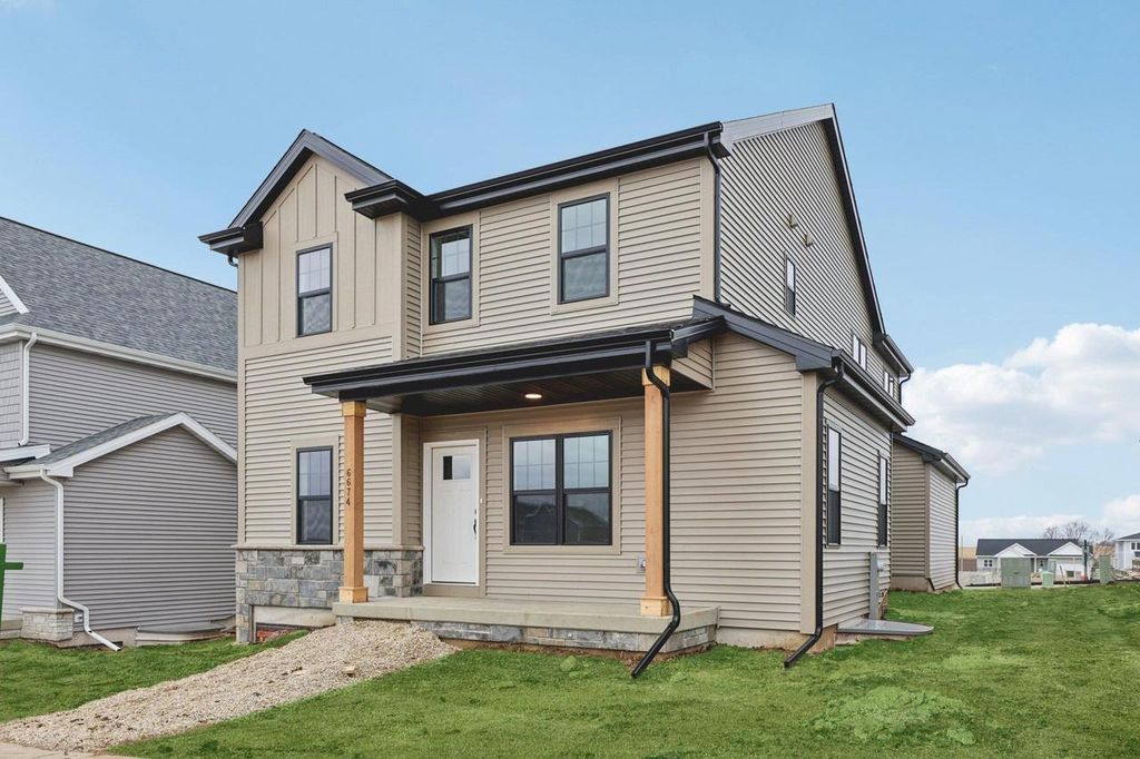 Photo of 6674 Redpoll ROAD, Middleton, WI 53562 (MLS # 2012793)