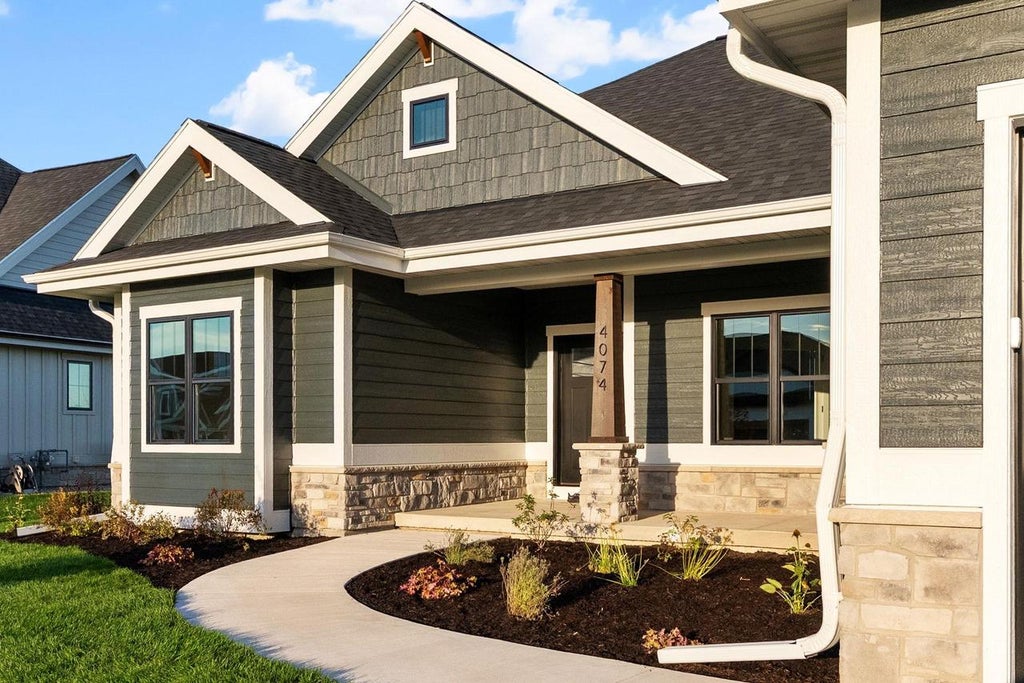 Photo of 4074 Hanover DRIVE, Deforest, WI 53532 (MLS # 2033952)