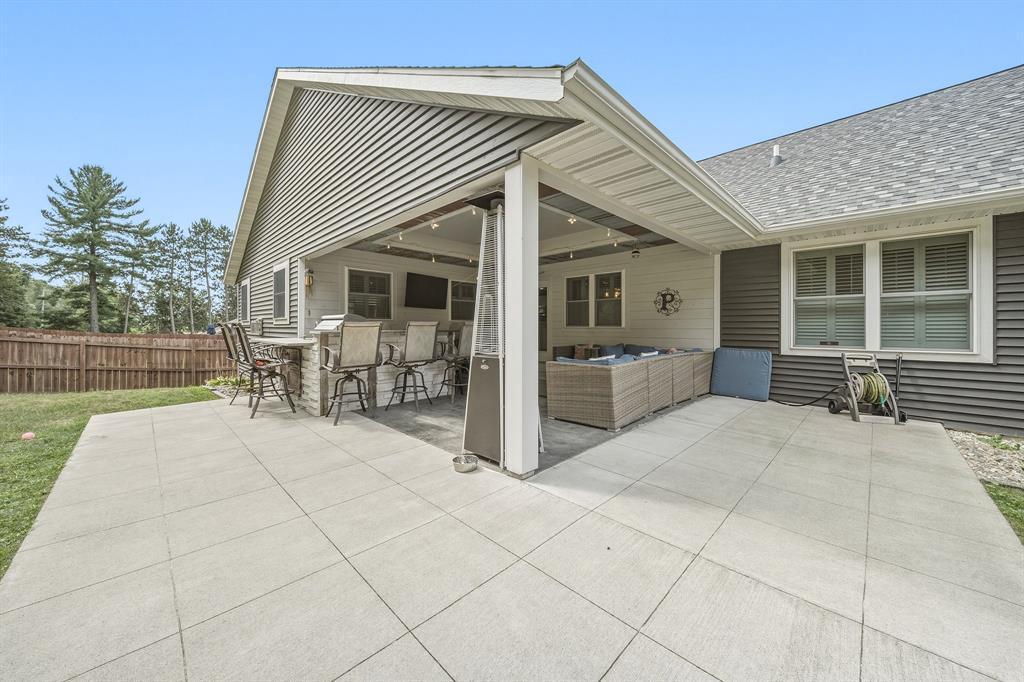 Photo of 1201 Andover AVENUE, Eau Claire, WI 54703 (MLS # 1604379)