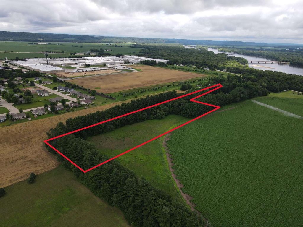 Photo of 5.78 Acres Highbanks LANE, Spring Green, WI 53588 (MLS # 2019170)