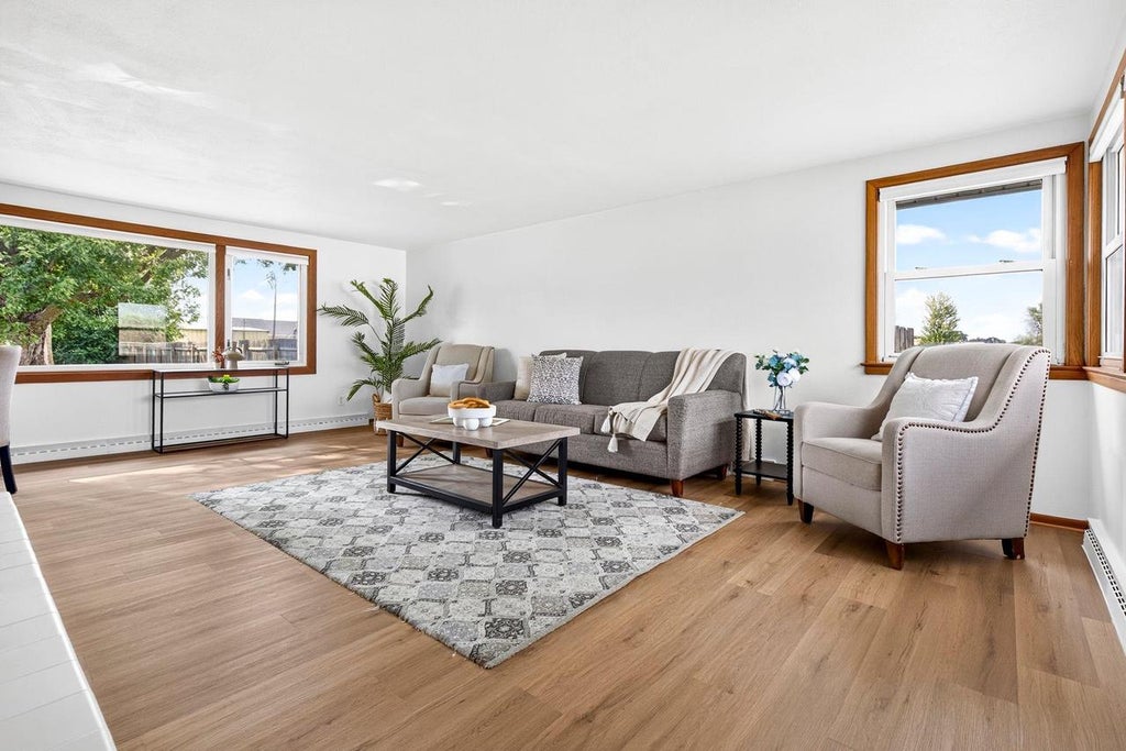 Photo of 317 S Western AVENUE, Neenah, WI 54956 (MLS # 50332262)