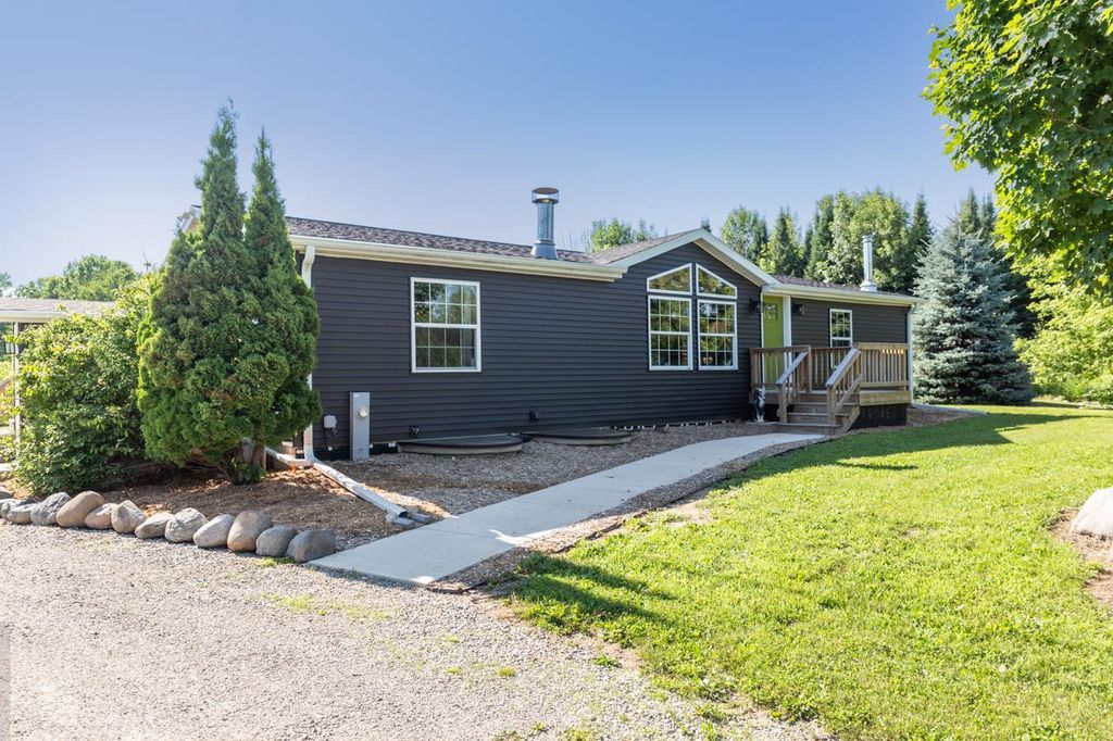 Photo of 2941 Huebscher ROAD, Abrams, WI 54101 (MLS # 50328809)