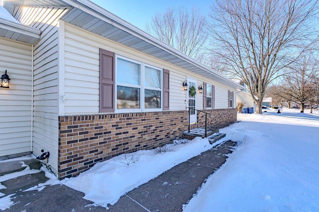 Photo of 150081 Peregrine WAY, Wausau, WI 54401 (MLS # 22600231)