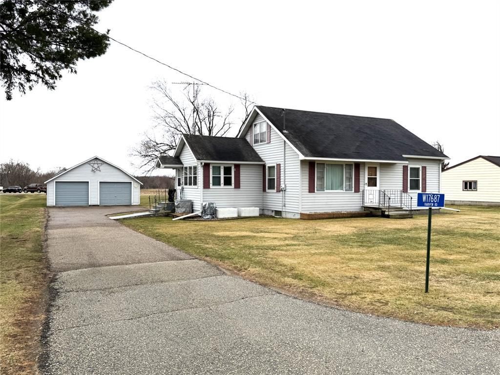 Photo of W17687 Fairview Rd, Whitehall, WI 54773 (MLS # 1599718)