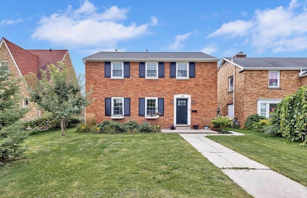 Photo of 1409 North AVENUE, Sheboygan, WI 53083 (MLS # 1985606)