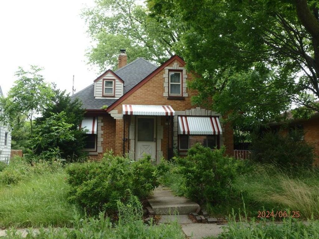 Photo of 3766 N 77th STREET, Milwaukee, WI 53222 (MLS # 1937337)