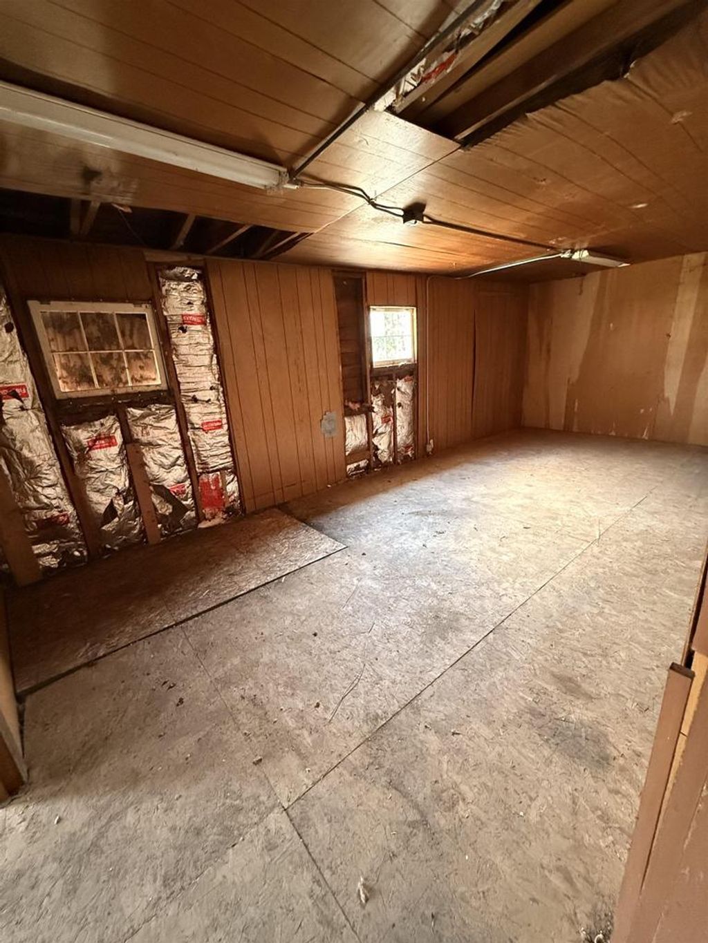 Photo of 10 E Gruenwald AVENUE, Oshkosh, WI 54901 (MLS # 50323009)