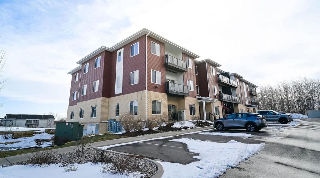 Photo of 1501 N Windsor AVENUE #309, Cottage Grove, WI 53527 (MLS # 2016334)