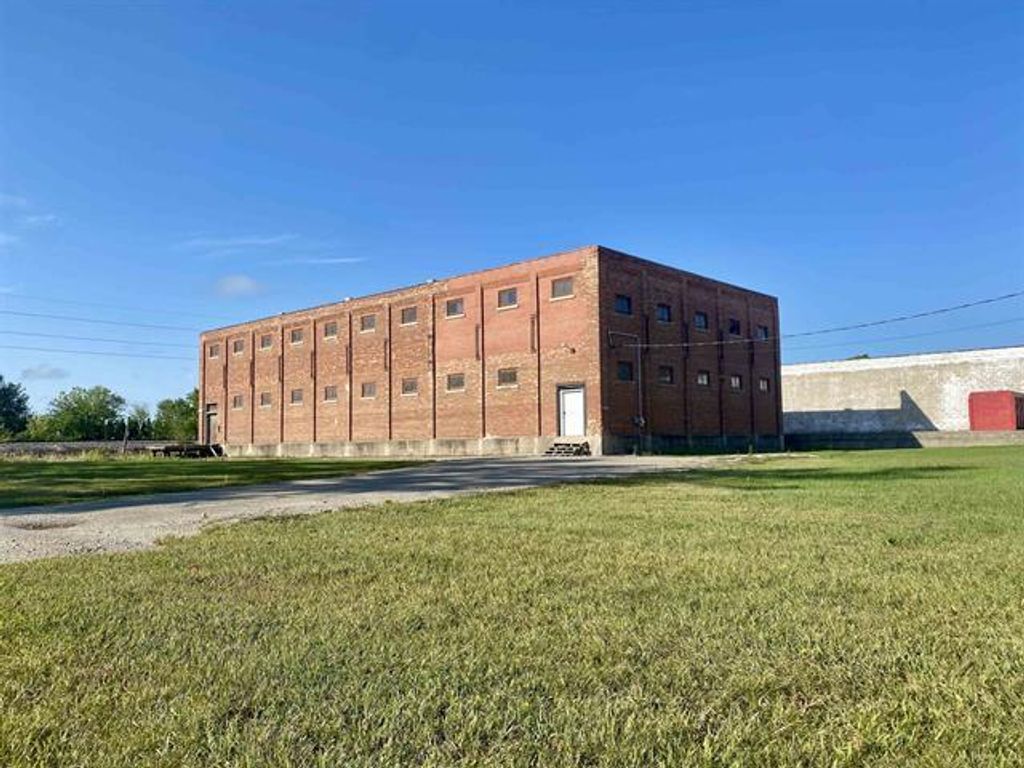 Photo of 260 W Stroud STREET, Randolph, WI 53956 (MLS # 50314686)