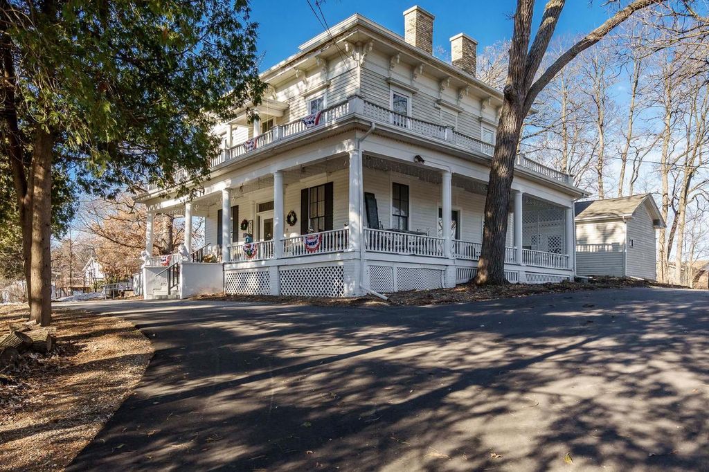 Photo of 2200 W Memorial DRIVE, Janesville, WI 53548 (MLS # 2014931)