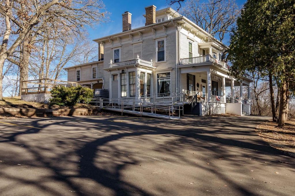 Photo of 2200 W Memorial DRIVE, Janesville, WI 53548 (MLS # 2014931)