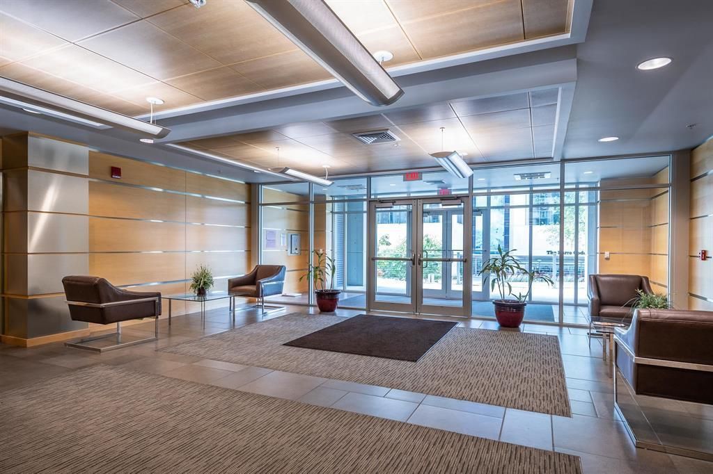 Photo of 309 W Washington AVENUE #512, Madison, WI 53703 (MLS # 2019188)