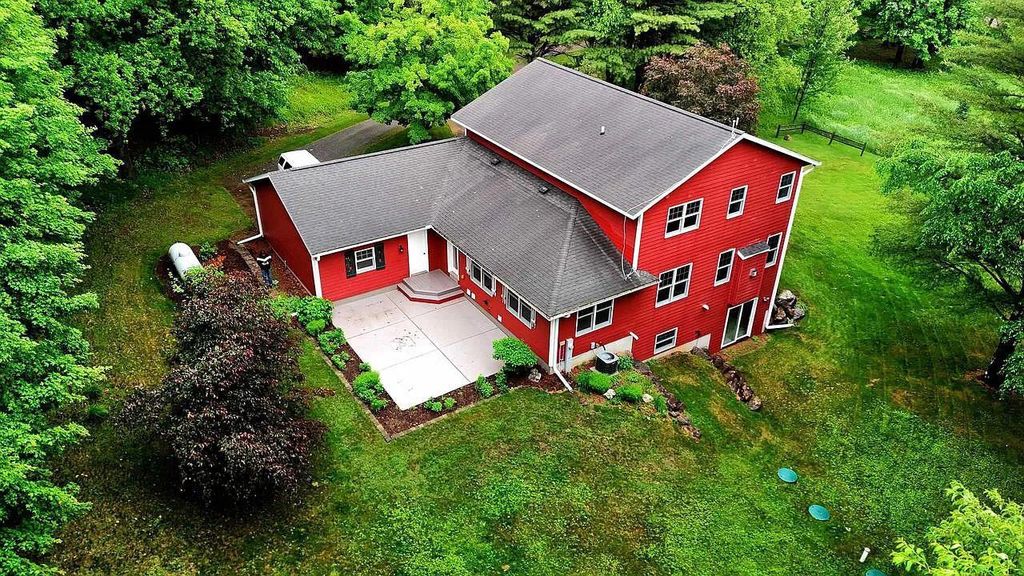 Photo of 235040 N 96th AVENUE, Wausau, WI 54401 (MLS # 22602869)