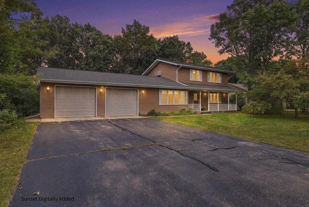 Photo of 113 Walkins COURT, Stevens Point, WI 54481 (MLS # 22604568)