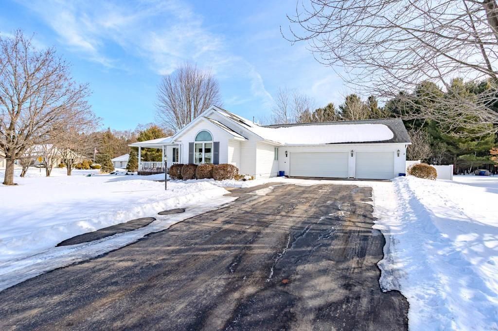 Photo of 225651 Indigo DRIVE, Wausau, WI 54401 (MLS # 22600790)