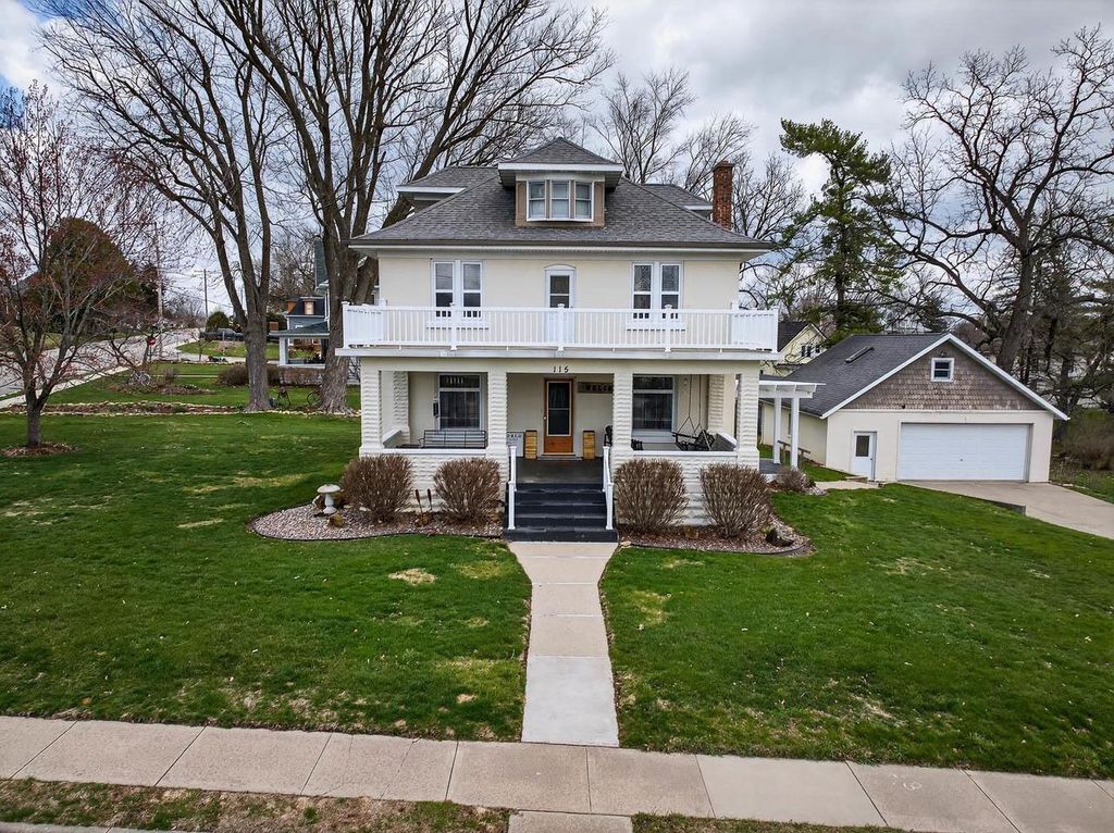 Photo of 115 W Hill STREET, Blanchardville, WI 53516 (MLS # 2020370)