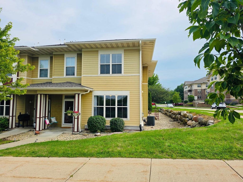 Photo of 4034 Felland ROAD, Madison, WI 53718 (MLS # 2031844)