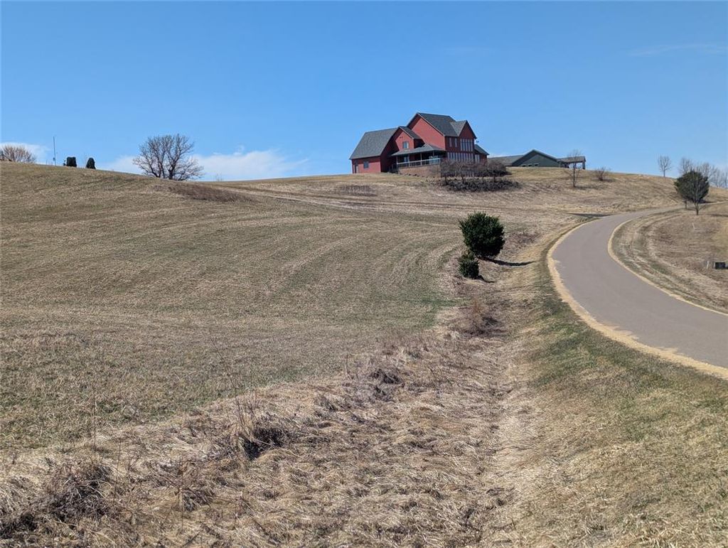 Photo of 1310 Valley Estates ROAD, Mondovi, WI 54755 (MLS # 1599936)