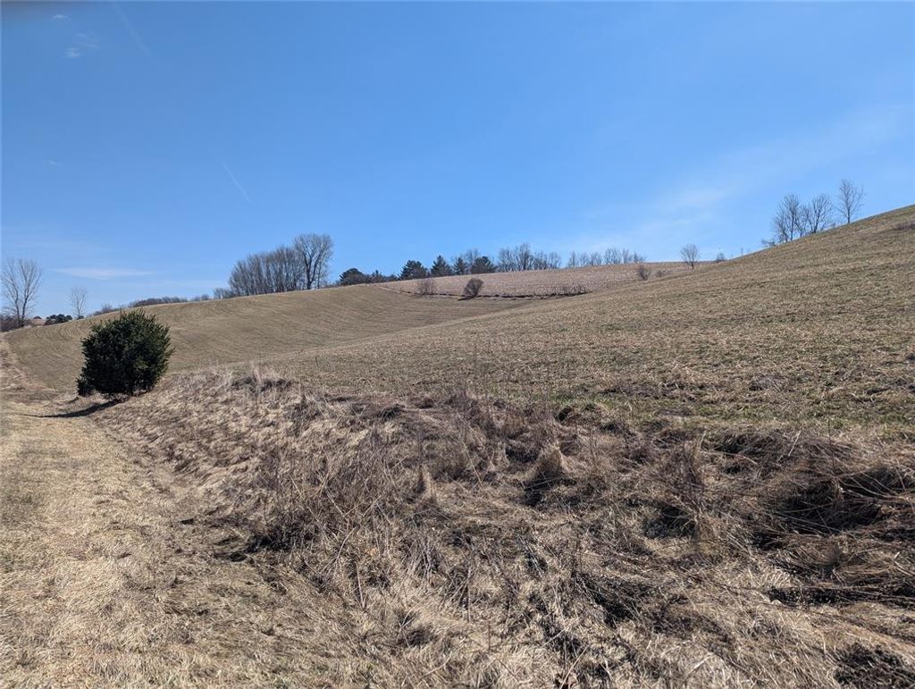 Photo of 1310 Valley Estates ROAD, Mondovi, WI 54755 (MLS # 1599936)