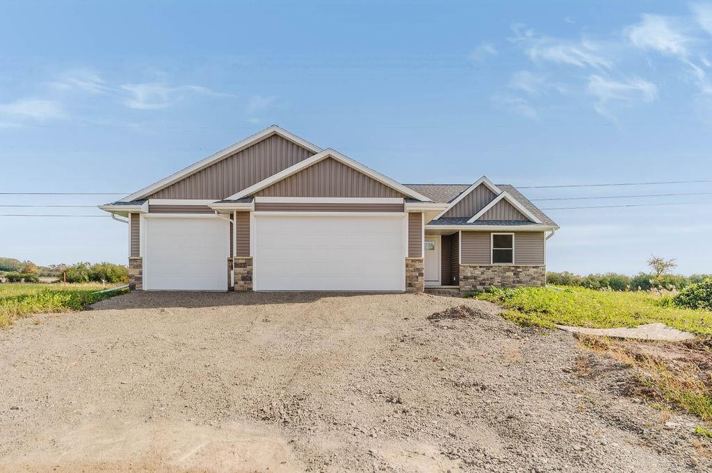Photo of 303 N 14th AVENUE, Winneconne, WI 54986 (MLS # 50334971)
