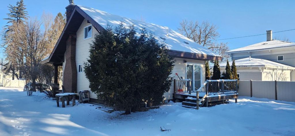 Photo of 1007 E Fourth STREET, Merrill, WI 54452 (MLS # 22600293)