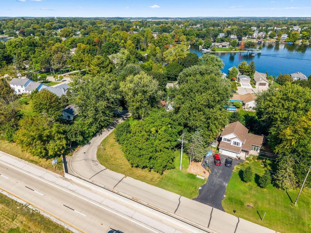 Photo of Lt27 Lakeland ROAD, Oconomowoc, WI 53066 (MLS # 1936030)