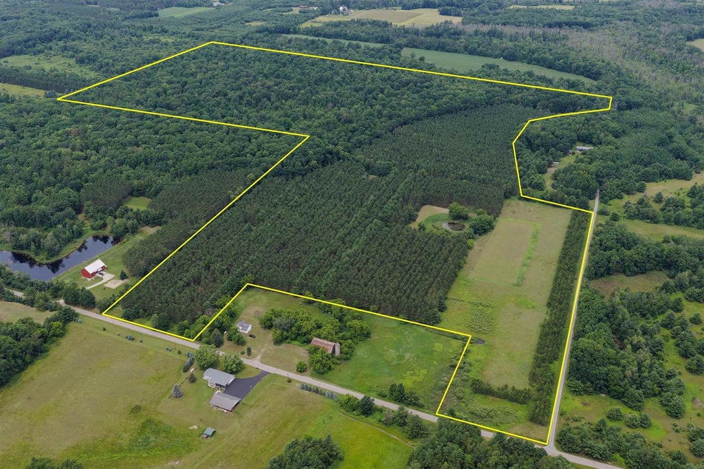 Photo of Boelter ROAD, Iola, WI 54945 (MLS # 50329288)