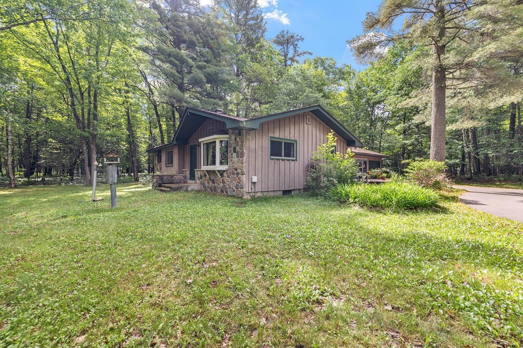 Photo of 6390 Bernie Lou DRIVE, Hazelhurst, WI 54531 (MLS # 22602717)