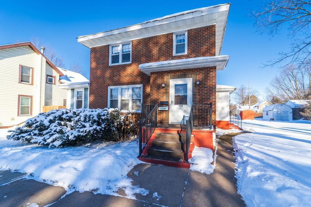 Photo of 726 Chicago AVENUE, Wausau, WI 54401 (MLS # 22505652)