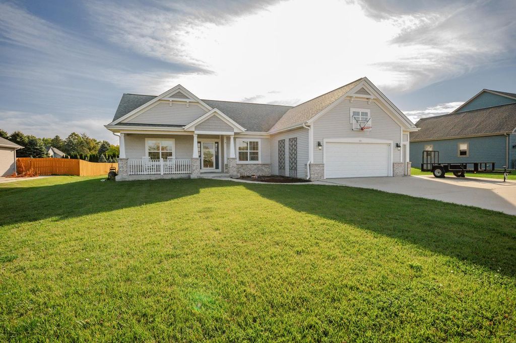 Photo of 401 90th STREET, Mount Pleasant, WI 53406 (MLS # 1937843)