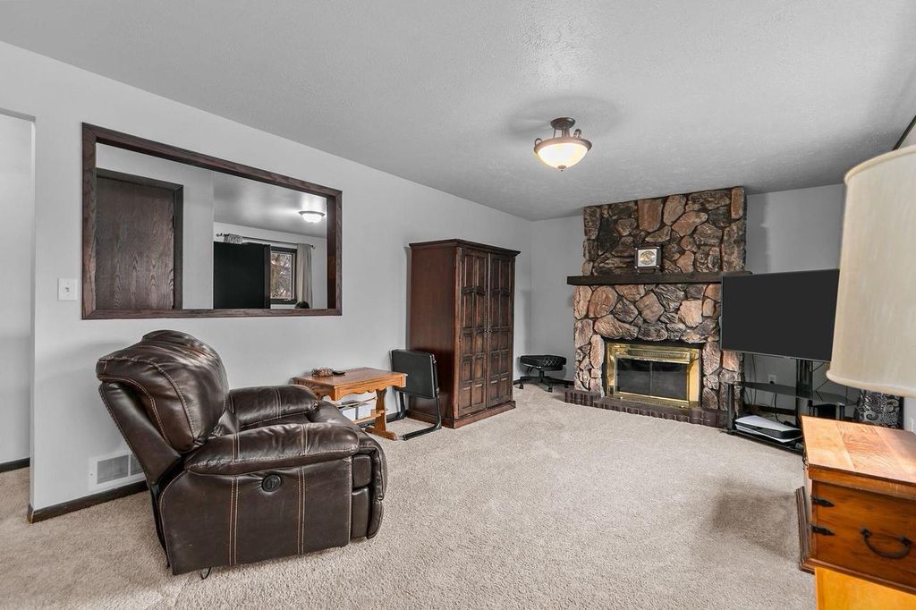 Photo of N2920 Main ROAD, Hortonville, WI 54944 (MLS # 50322003)