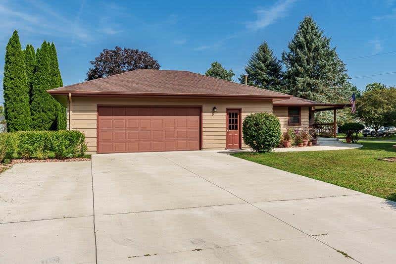 Photo of 402 N Pine STREET, Orfordville, WI 53576 (MLS # 2031049)
