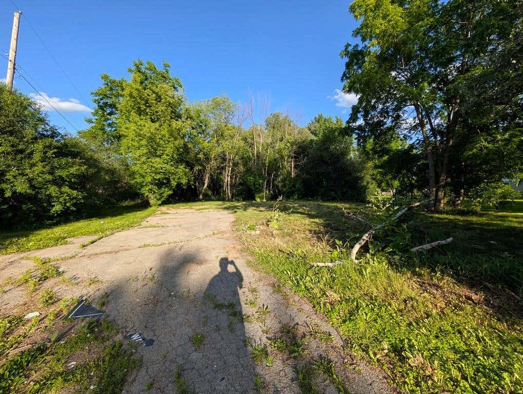 Photo of 912 Meadow LANE, Neenah, WI 54956 (MLS # 50330968)