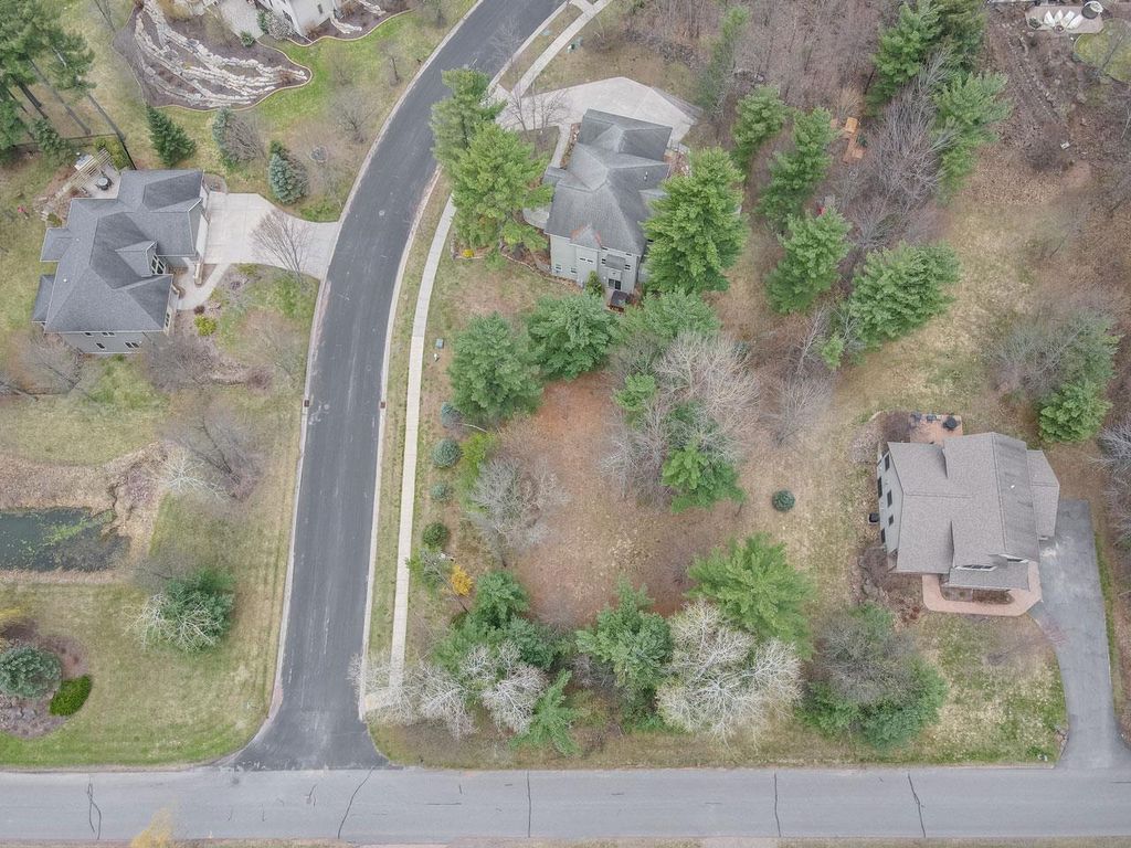 Photo of 210 Bluestone DRIVE, Wausau, WI 54401 (MLS # 22601202)