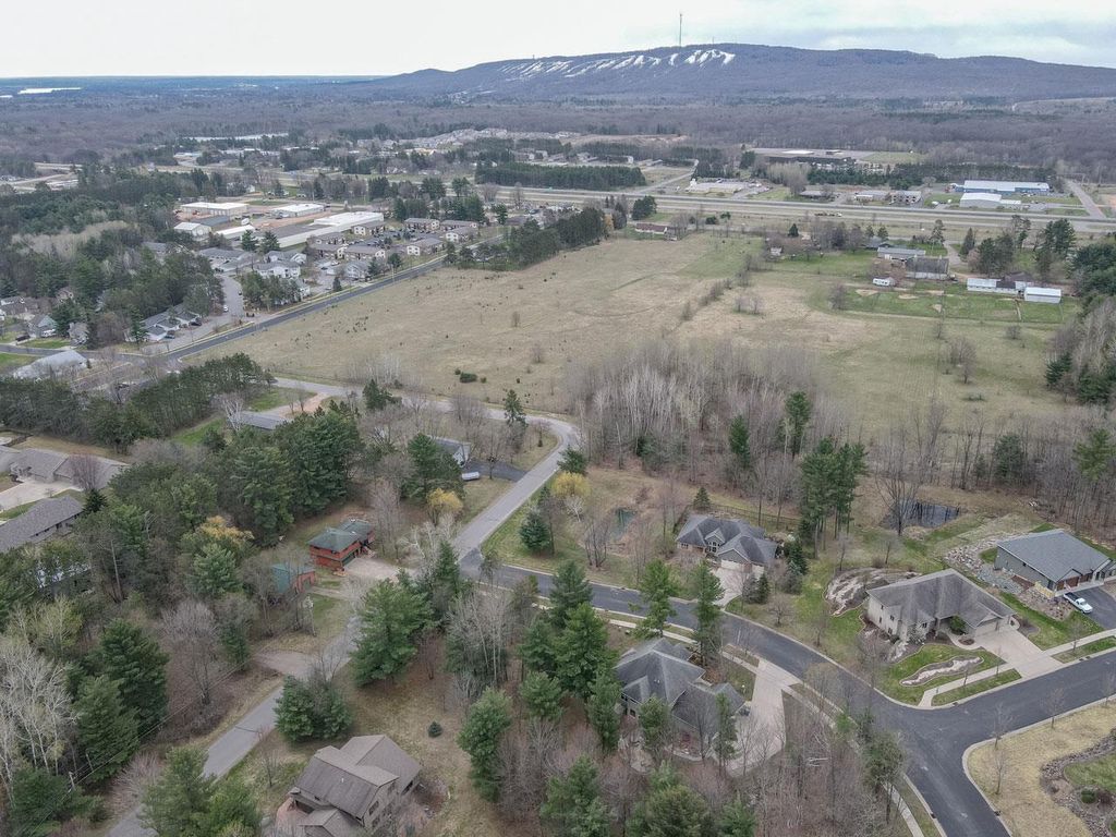 Photo of 210 Bluestone DRIVE, Wausau, WI 54401 (MLS # 22601202)