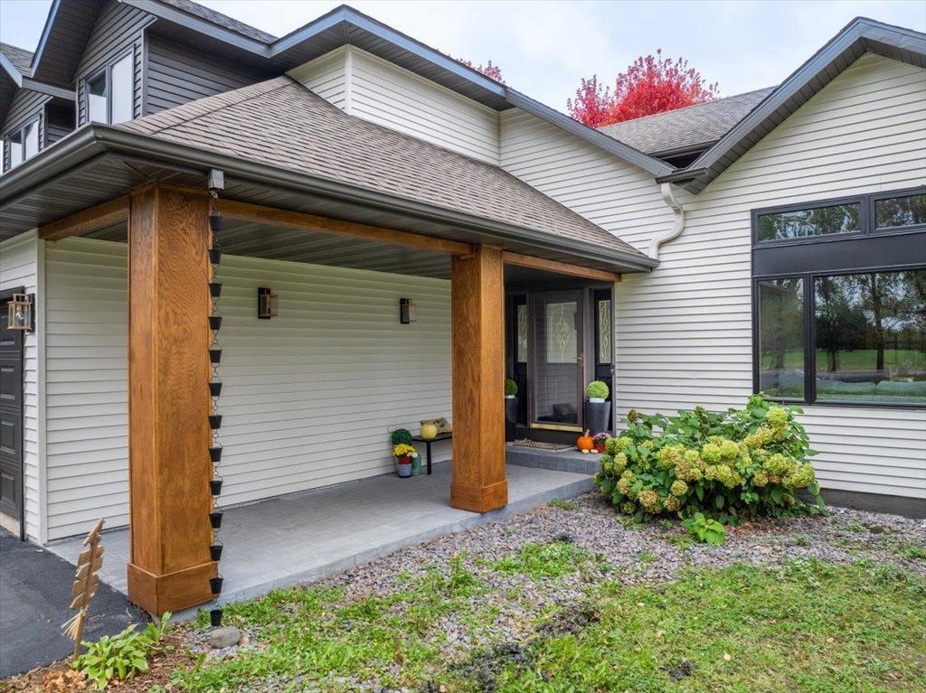 Photo of 11860 Sunset DRIVE, Marshfield, WI 54449 (MLS # 22505034)