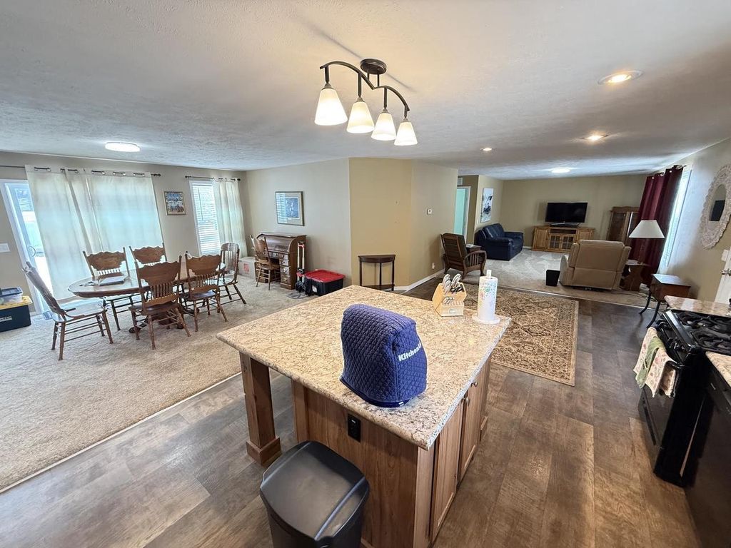 Photo of N114W20932 Briarwood LANE, Germantown, WI 53022 (MLS # 2016455)