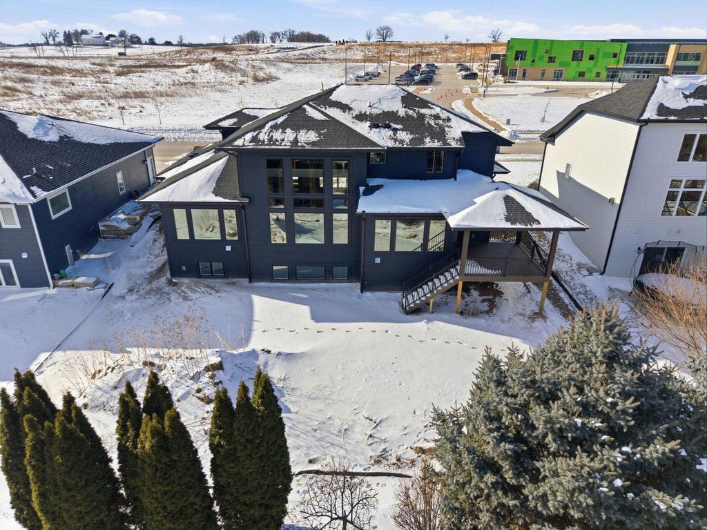 Photo of 819 Schewe ROAD, Middleton, WI 53562 (MLS # 2015802)