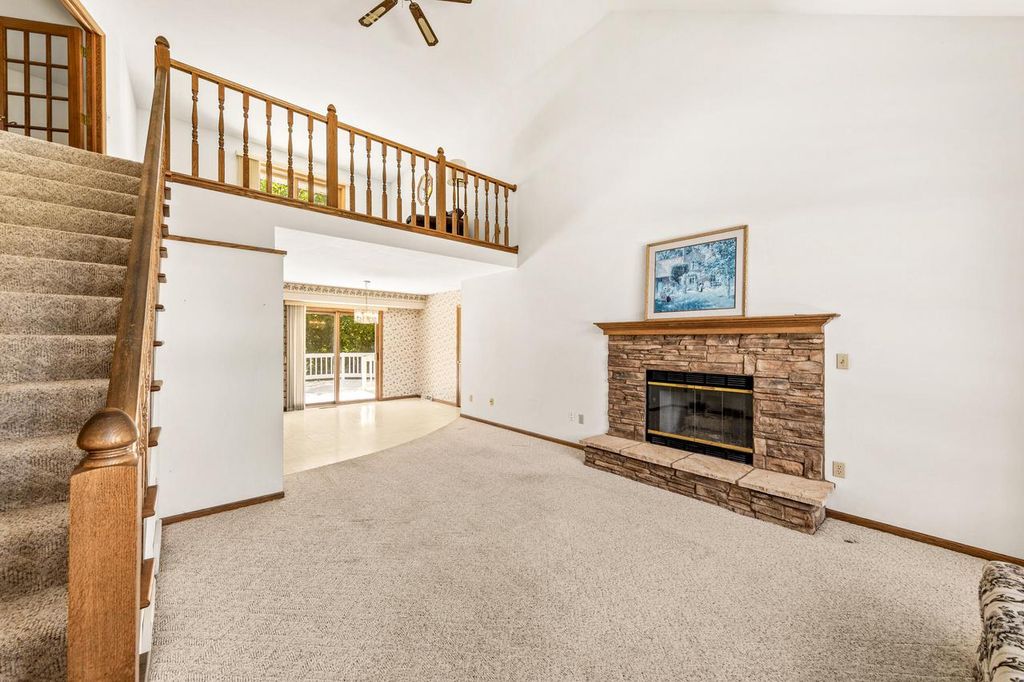 Photo of 8899 S Patricia BOULEVARD, Oak Creek, WI 53154 (MLS # 1971745)