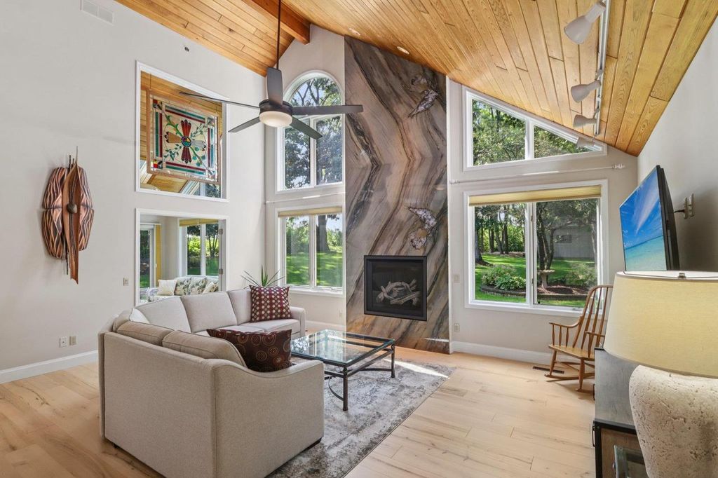 Photo of 2395 White Oak TRAIL, Oregon, WI 53575 (MLS # 2016700)