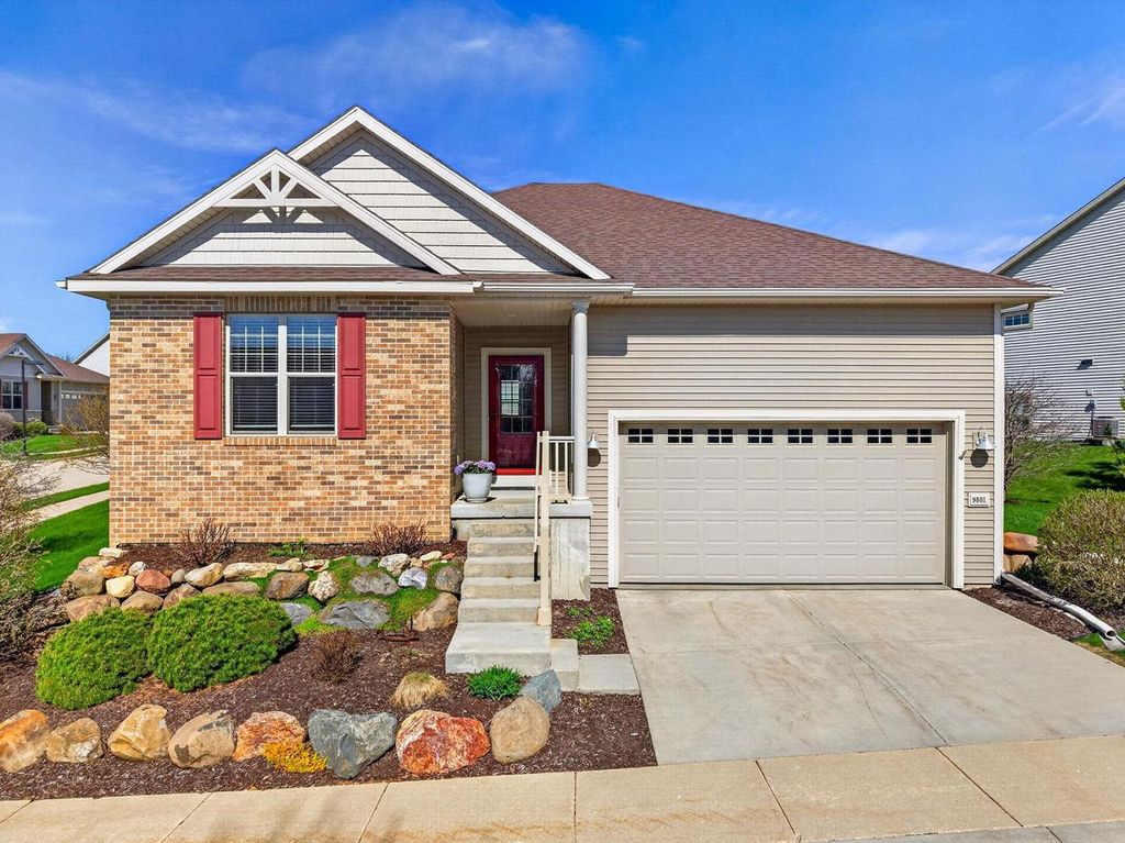 Photo of 9801 Hawks Nest DRIVE, Verona, WI 53593 (MLS # 2020692)